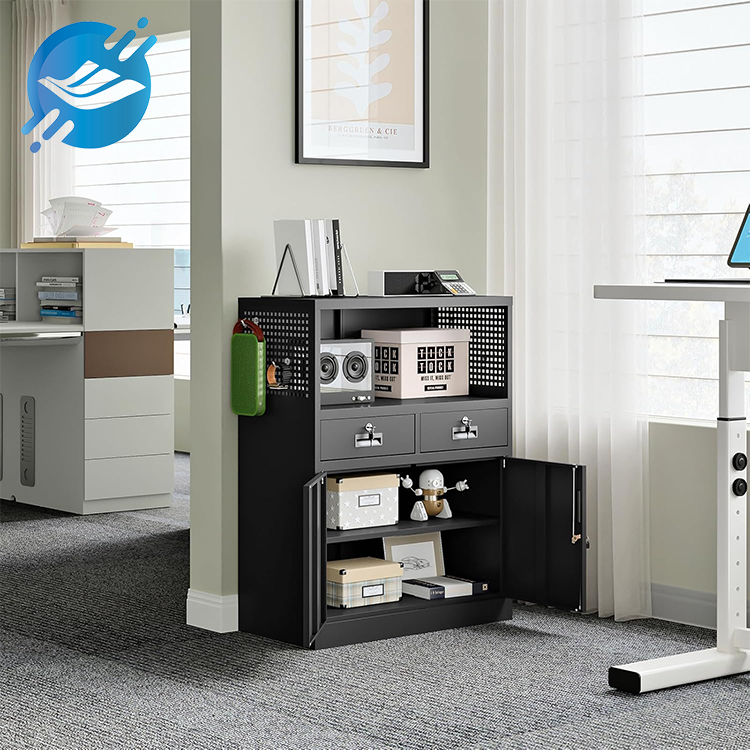 Outdoor Smart Parcel Locker 3