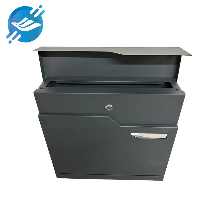 wall-mounted-mailbox-3